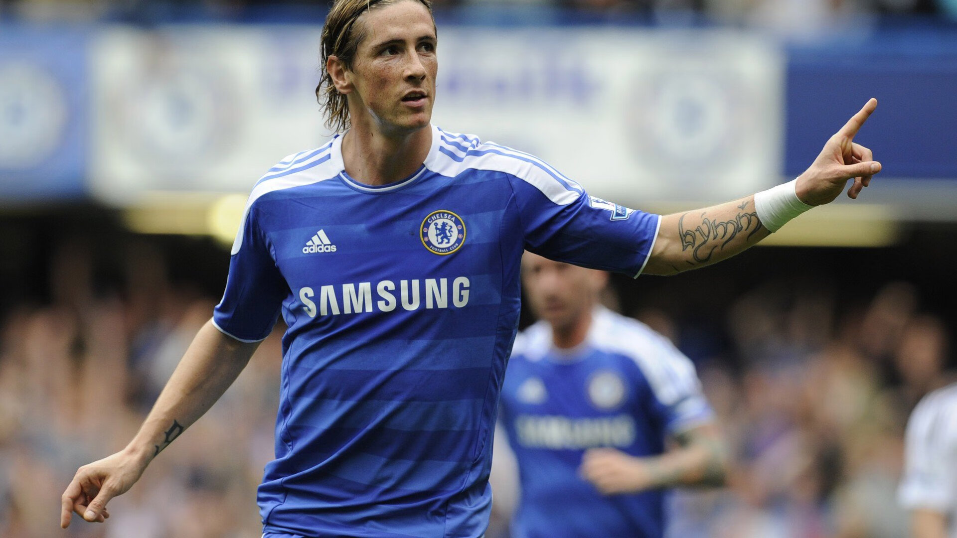 升至第2!曼城3-1伯恩茅斯距榜首6分哈兰德单刀双响谢尔基两助攻,曼城引援哈兰德